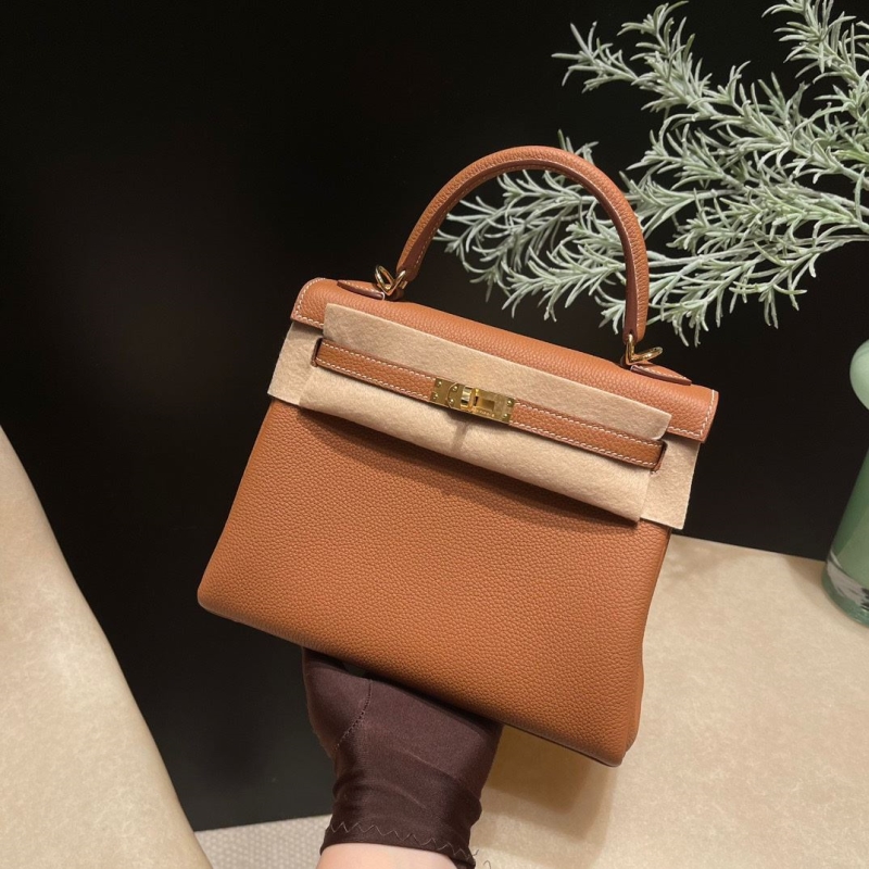 H**mes kelly bags